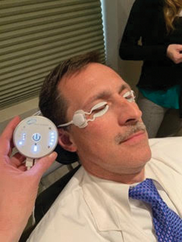 Eyelid warming devices such as the Tearcare system (Sightscience), can help express meibmoian glands and prepare the patient for refractive surgery.